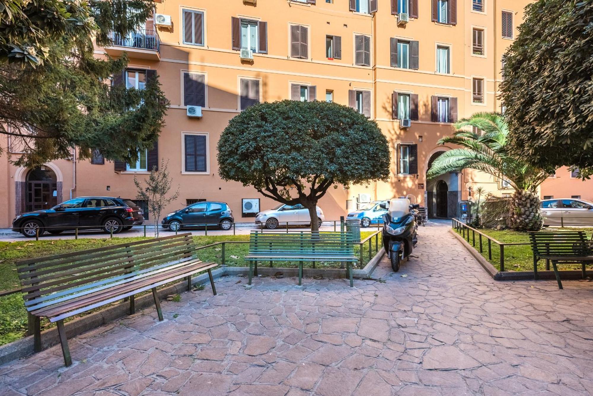 Termini Wellness 4suites Centro Apartment *